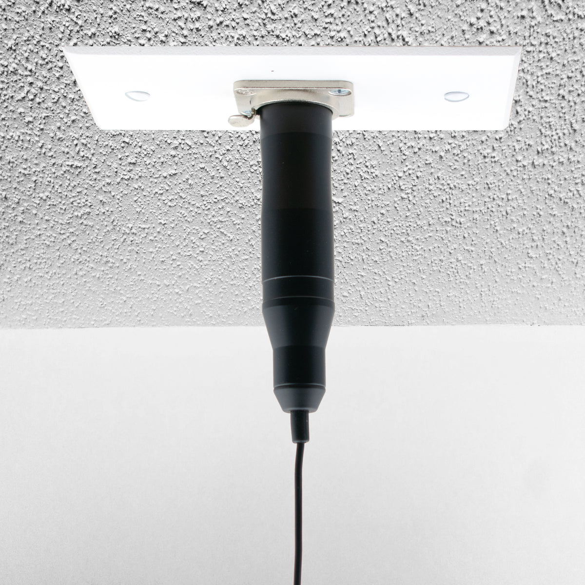 AT-CEILING CHOIR-C (BLACK or WHITE)