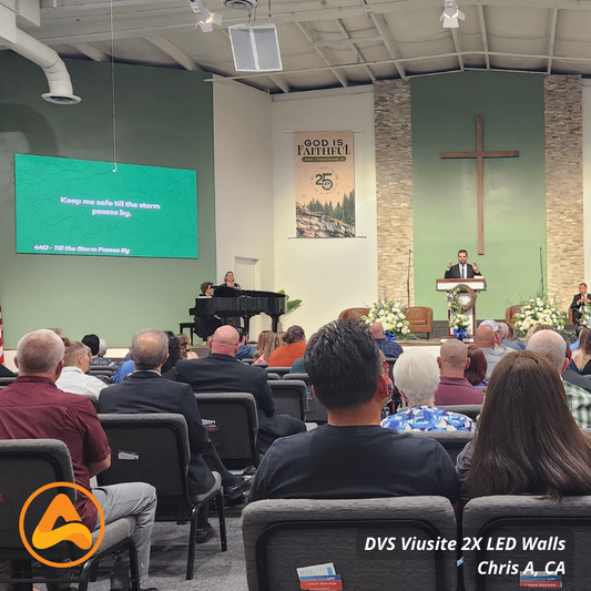 ViuSite 3X - 16.4'x9.8' 3.9MM LED Video Wall System Package (30 Panels)