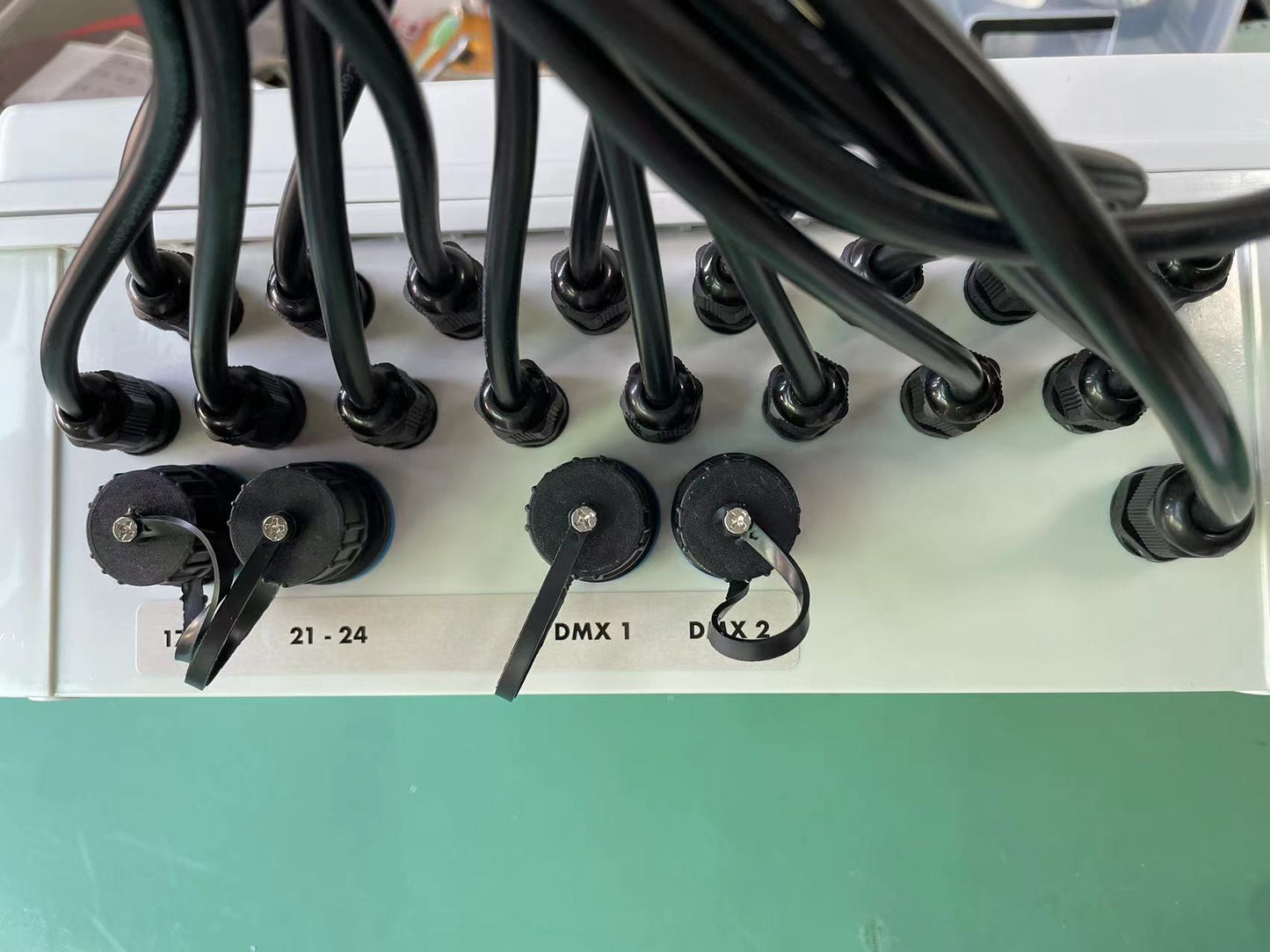 16 Port Ready2Run Genius Controller