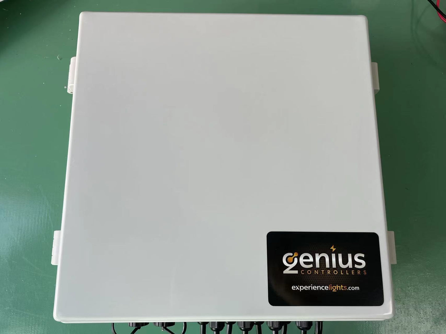 8 Port Ready2Run Genius PRO Receiver