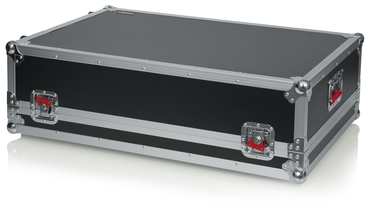 Road case for Behringer X-32