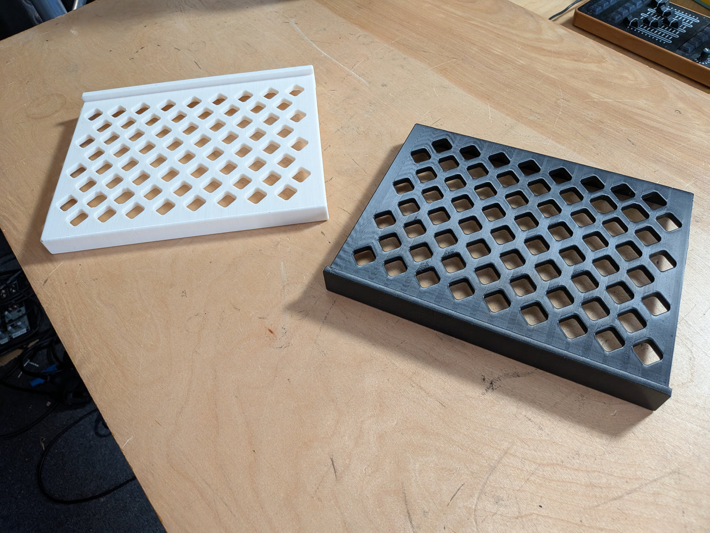 Console Accessory Stand